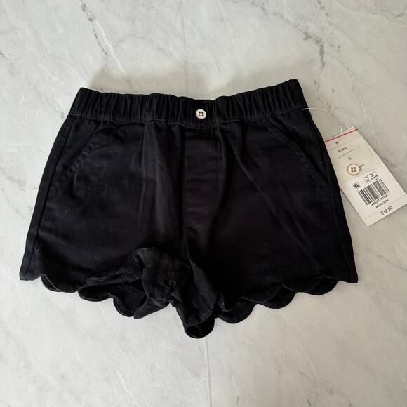 New Crown & Ivy black girls scalloped shorts casual sz 4 elastic band cute - Picture 1 of 4